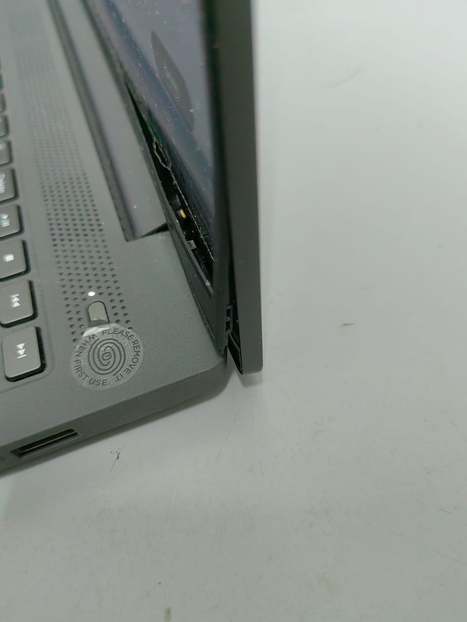 Lenevo ideapad Slim 5 Hinge Repair