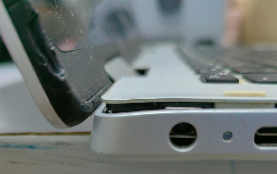 Dell Inspiron 5482 2-in-1 hinge repair