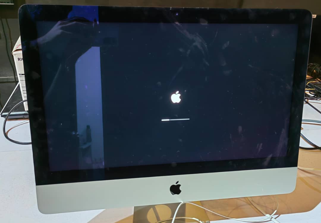 iMac (Retina 4K, 21.5-inch, 2017) Booting Slow