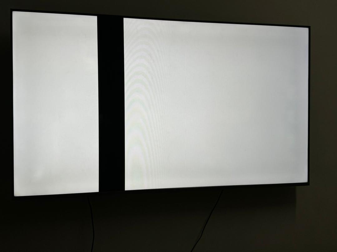 Xiaomi tv black bar white screen