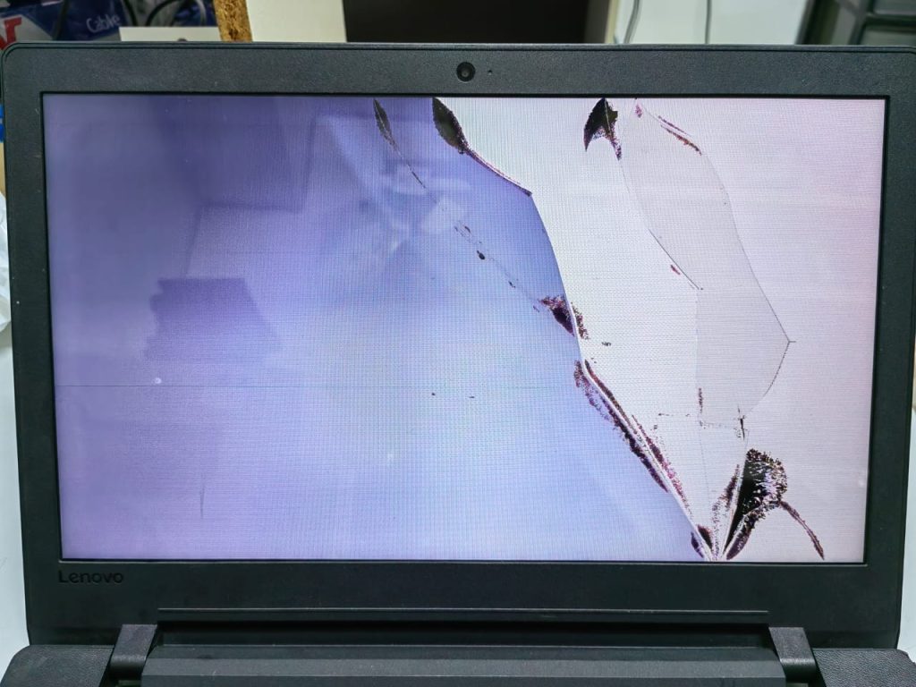 Lenovo ideapad 110-15ACL Screen Crack