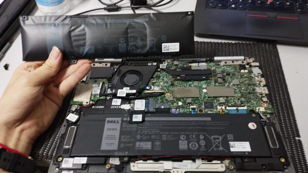 Dell Battery Swellon