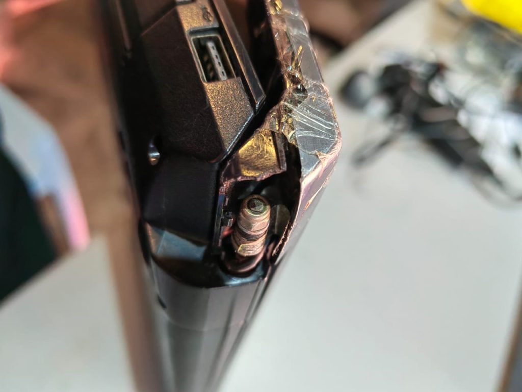 Lenovo V470c Hinge Repair