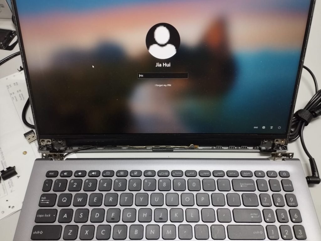 Asus Vivobook Hinge Repair