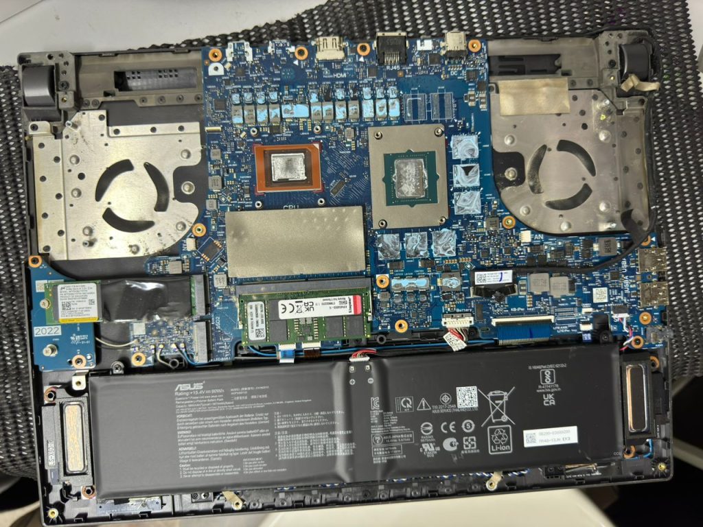 ROG Strix G15 Overheat