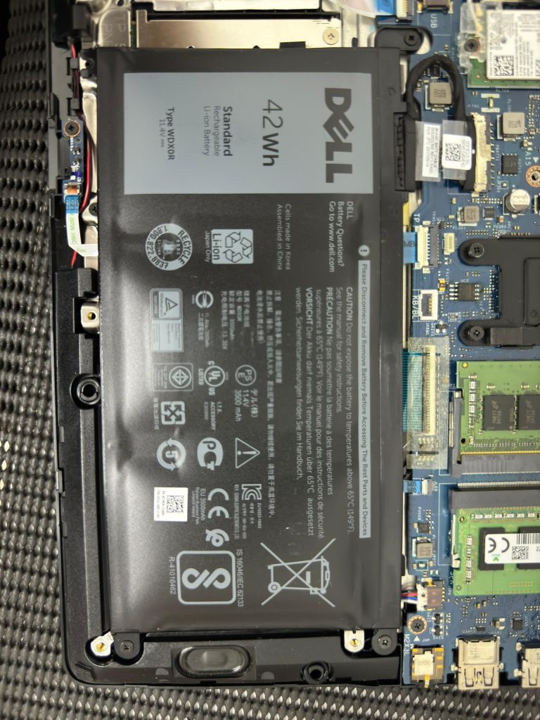 Dell Vostro 14 Battery Swellon