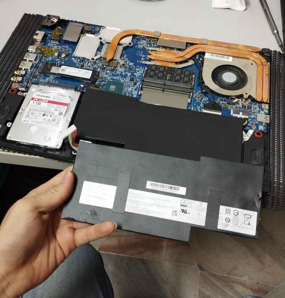 MSI GF63 THIN Replace Battery