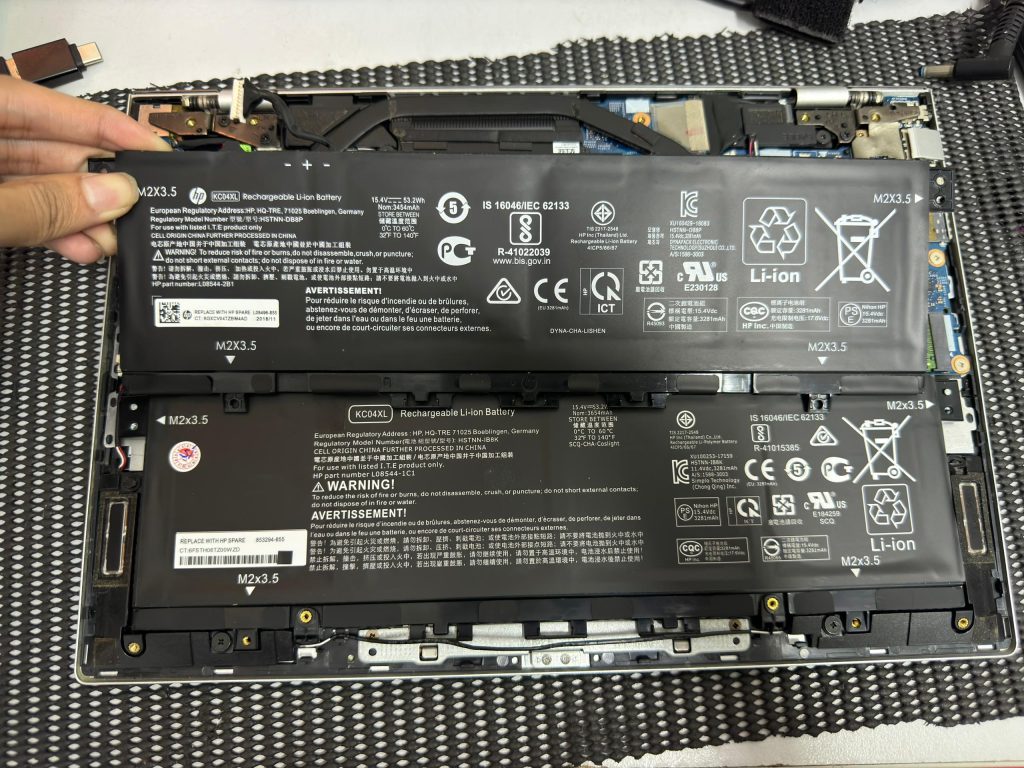 HP Envy Replace Battery