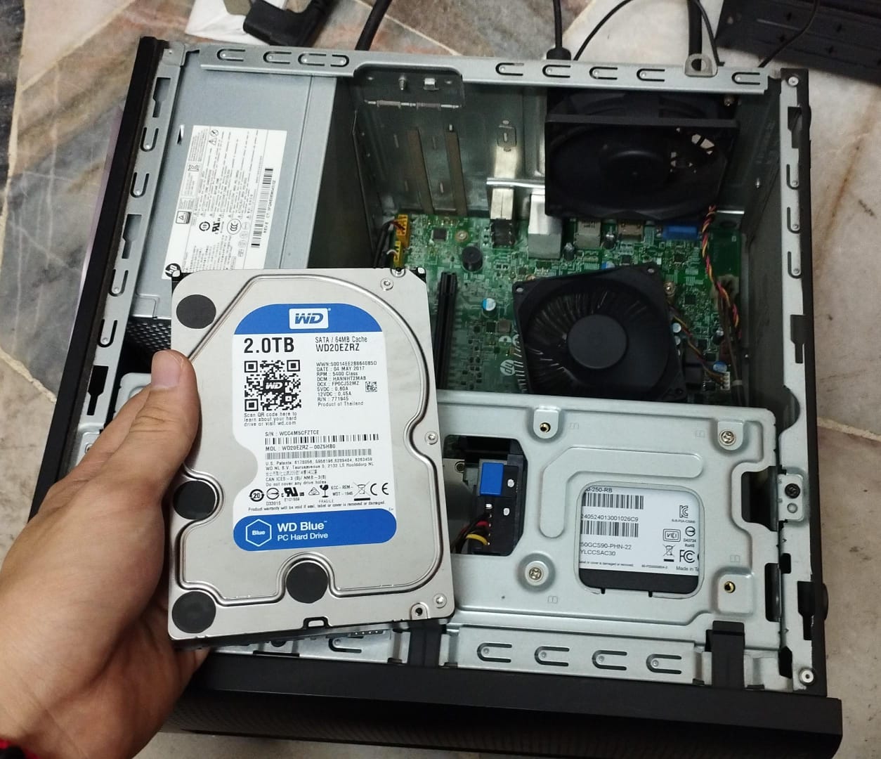 HP Desktop Replace Disk
