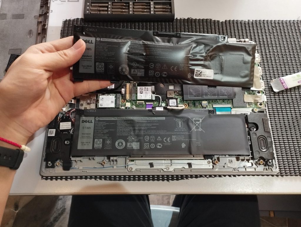 Dell Laptop Battery Replacement