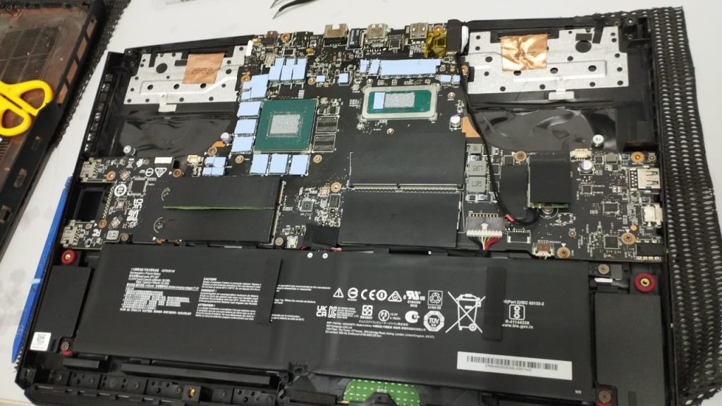 GAMING LAPTOP FULL CLEANING SERVICE