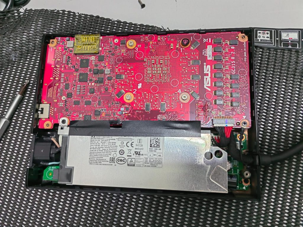 2021 ROG XG MOBILE GC31 HAS NO POWER