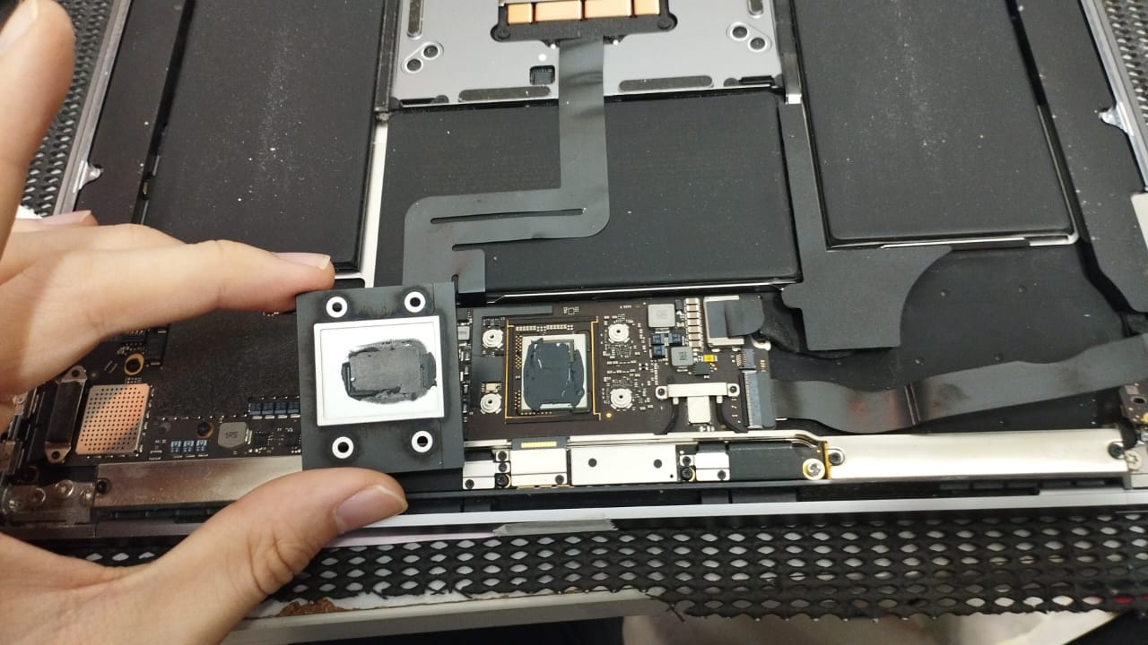 MACBOOK FULL CLEANING
