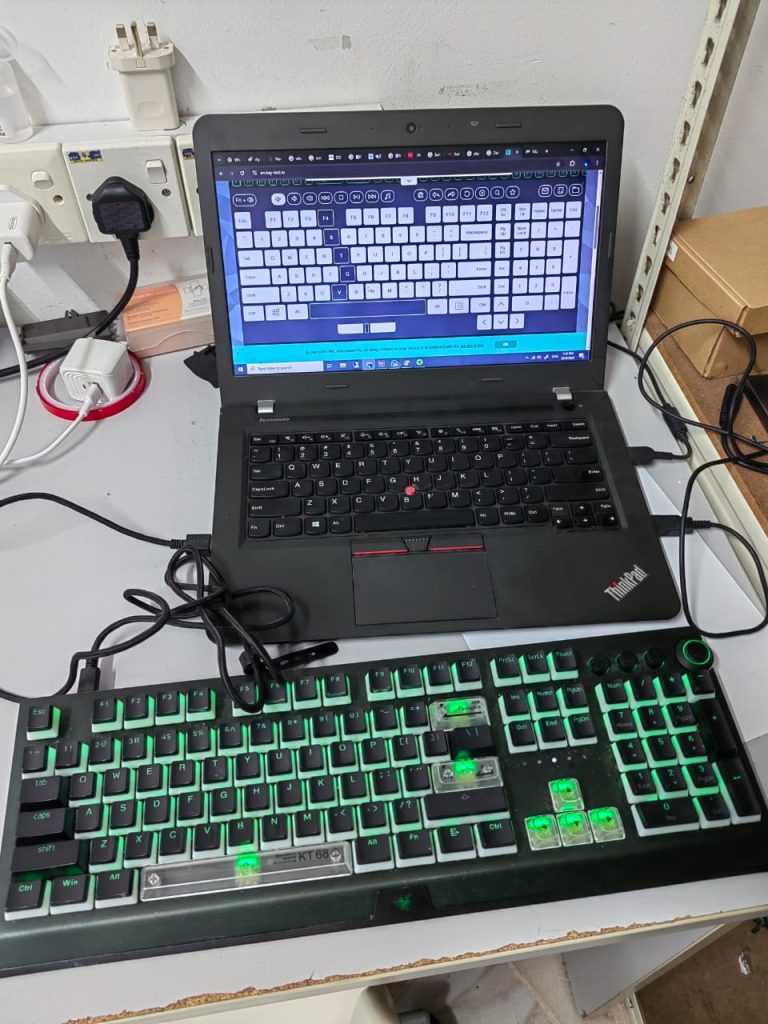 RAZER BLACKWIDOW V3 PRO KEYBOARD KEY NO FUNCTION/MAINBOARD ISSUES
