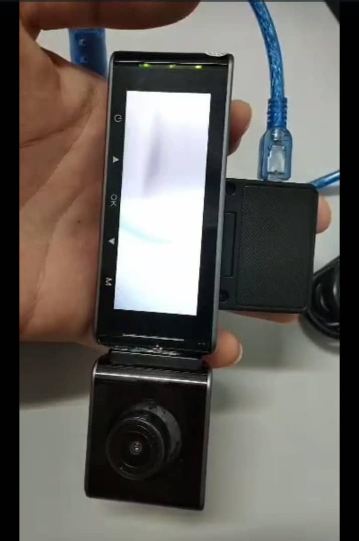 DEVICE TURNS OFF AUTOMATICALLY