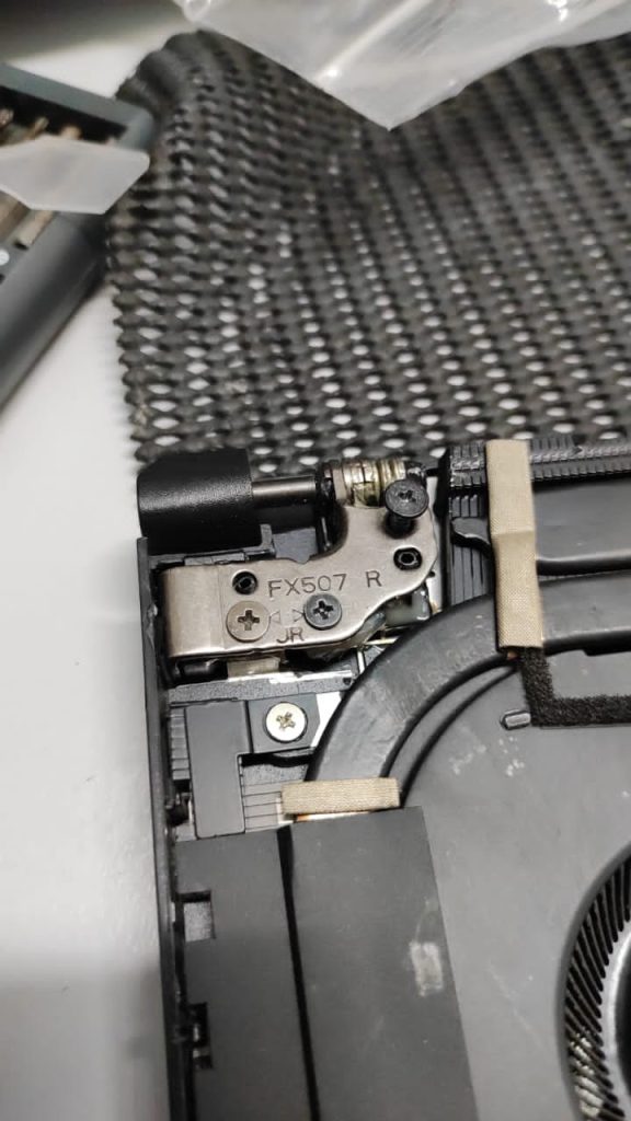 LAPTOP HINGE ISSUE