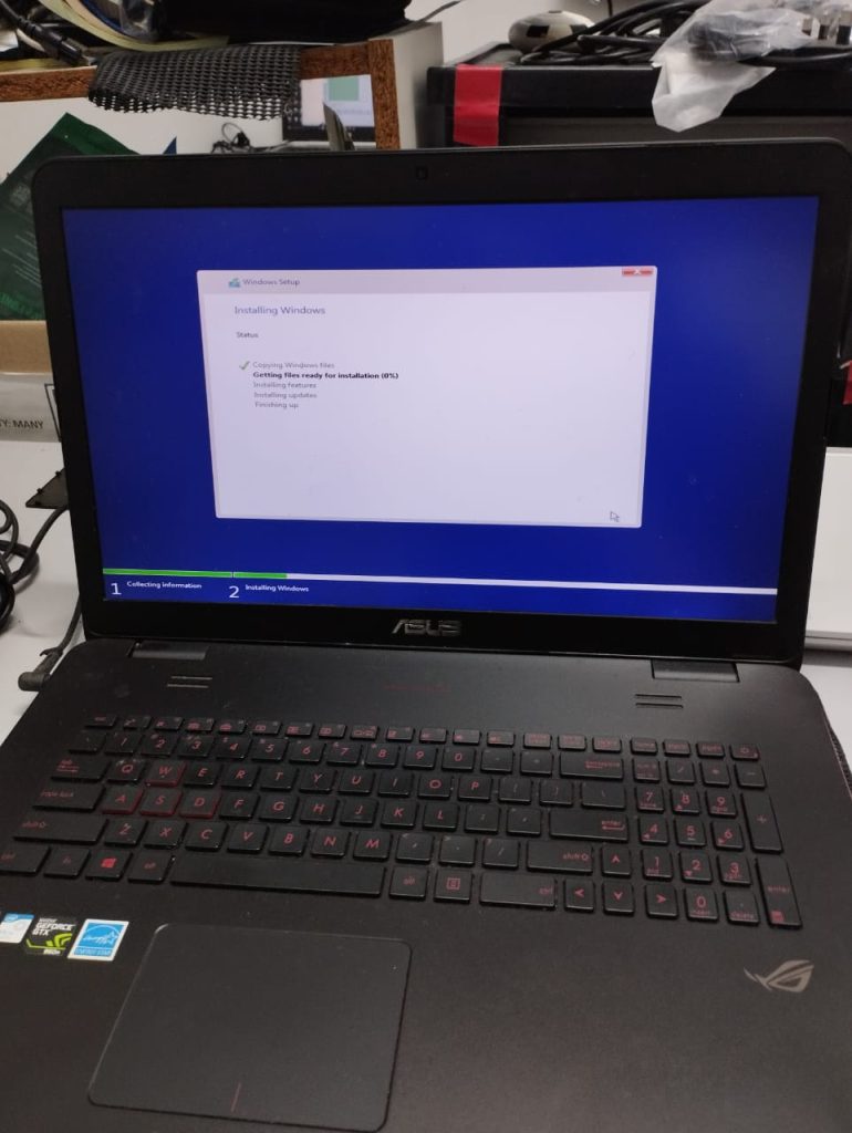 FORMAT LAPTOP