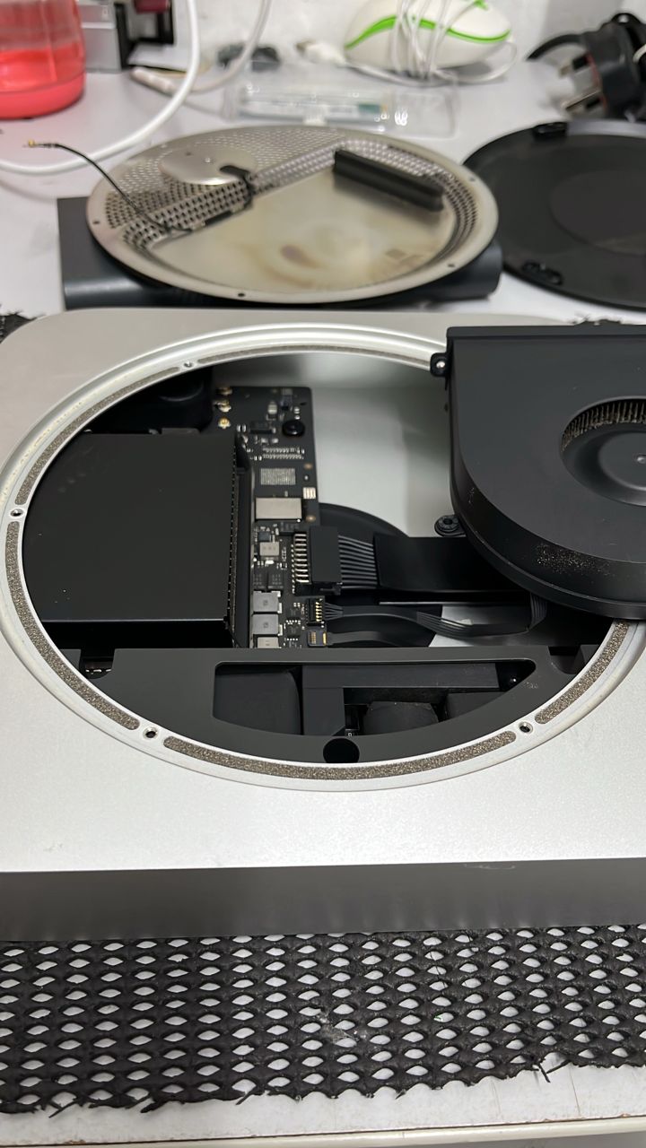 MAC Mini No Power
